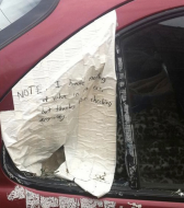 20 HILARIOUS WINDSHIELD NOTES YOU HAVE TO SEE 3.jpg