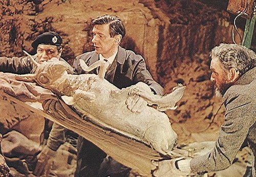 Quatermass-and-the-Pit-classic-science-fiction-films-887342_500_347.jpg