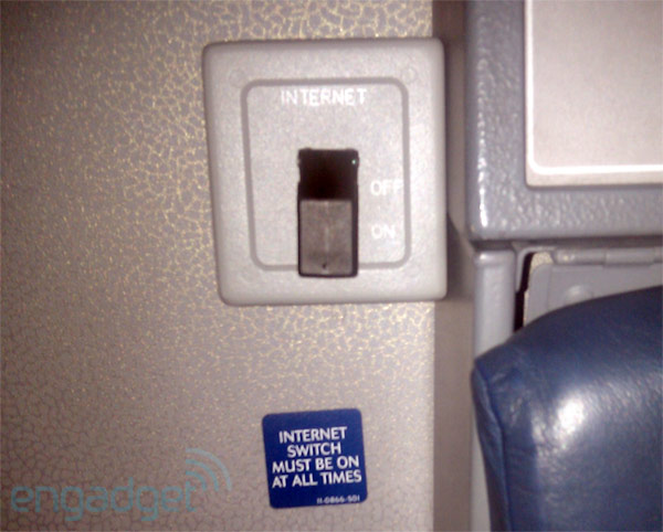 Airflight - Delta airlines - internet switch must be on.jpg