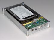 180px-Usb_firewire_hard_disk_enclosure.jpg