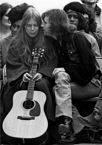 joni_mitchell_graham_nash_980.jpg