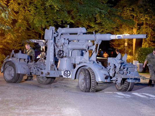 WWII tank was stashed in 78-year-old's cellar.jpg