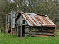 Moroka Hut.jpg