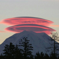Lenticular Clouds over Mount Rainier.jpg