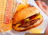 Burger King has changed its name to 'Pancake King' to mock IHOP's rebrand as IHOb.jpg