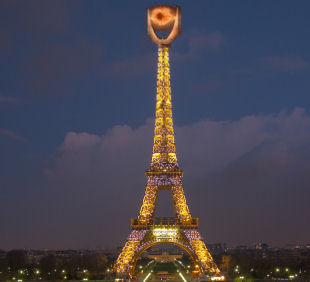 Eiffel Sauron.jpg