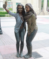 The first selfie statue is for real!.jpg