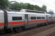 metro_north_train_by_greg_canuel_1.jpg