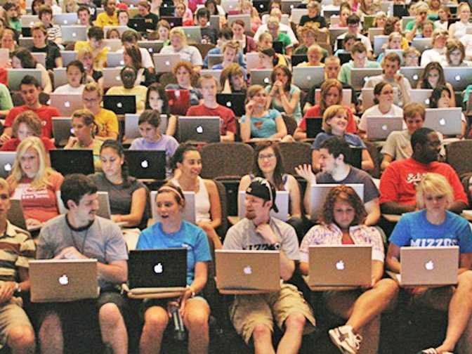 Professors Reveal The Craziest Things Students Have Done During Class - Copy - Copy.jpg