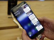 Samsung Galaxy's new phones have fizz - review.jpg