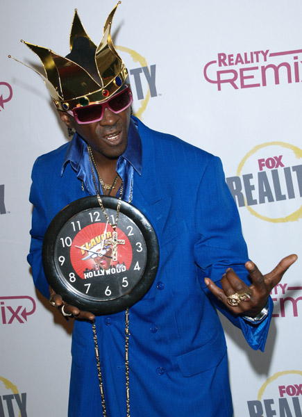 Flavor-Flav-with-clock.jpg