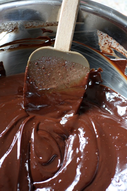 CHOC-CARA-PIE-GANACHE-SPOON.jpg.jpg