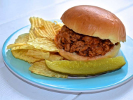 DECODING THE SLOPPY JOE - A (SUPPOSEDLY) ALL-AMERICAN LUNCHTIME LEGEND.jpg
