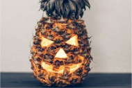 People are carving pineapples into jack-o'-lanterns, and it's kind of brilliant.jpg